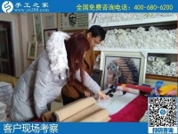 1月18日，手工活外發(fā)回收，正規(guī)手工活外發(fā)就是這里干凈衛(wèi)生的珠繡，手工之家接待考察加工客戶剪影