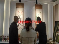 完全是用空閑時間，她這樣在家做珠繡外發(fā)手工活，收入不錯