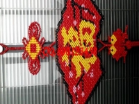 9月23日，可以帶回家做的手工活兼職和創(chuàng)業(yè)好項(xiàng)目，可信可靠，產(chǎn)品設(shè)計(jì)精美、種類豐富，就在手工之家，圖為勵(lì)志珠珠繡串珠產(chǎn)品實(shí)拍